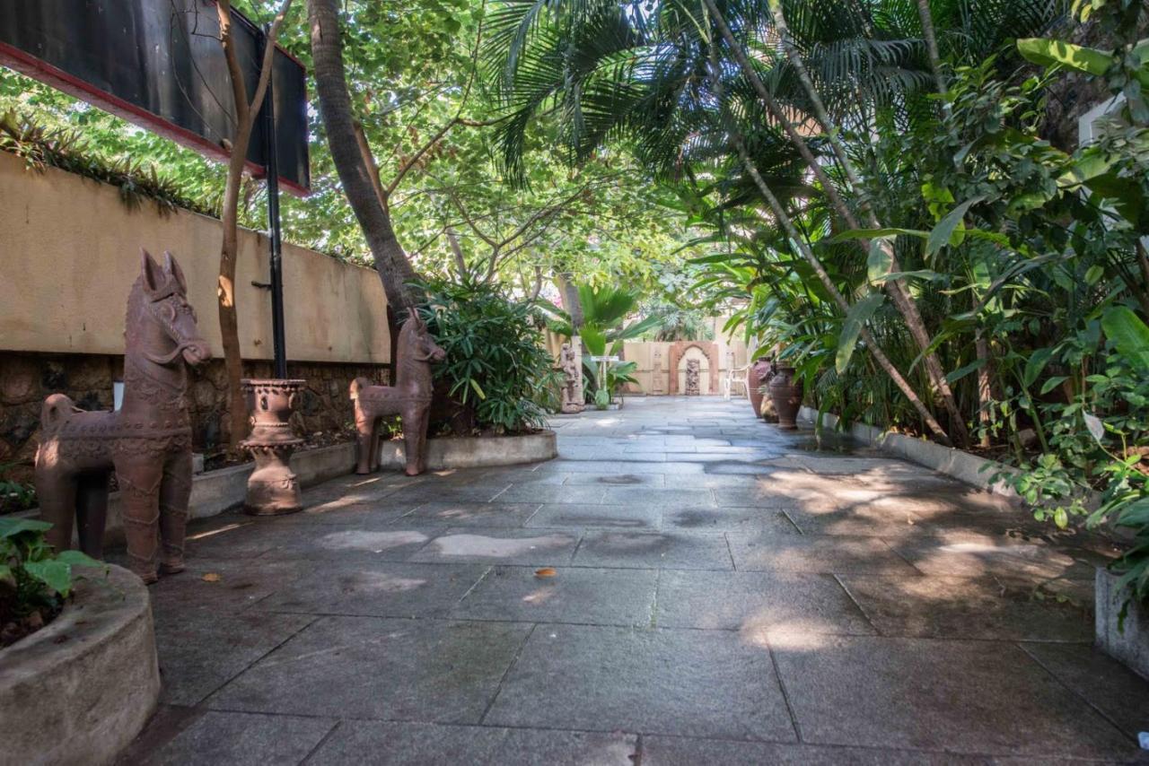Hanu Reddy Residences Wallace Garden Chennai Exterior foto